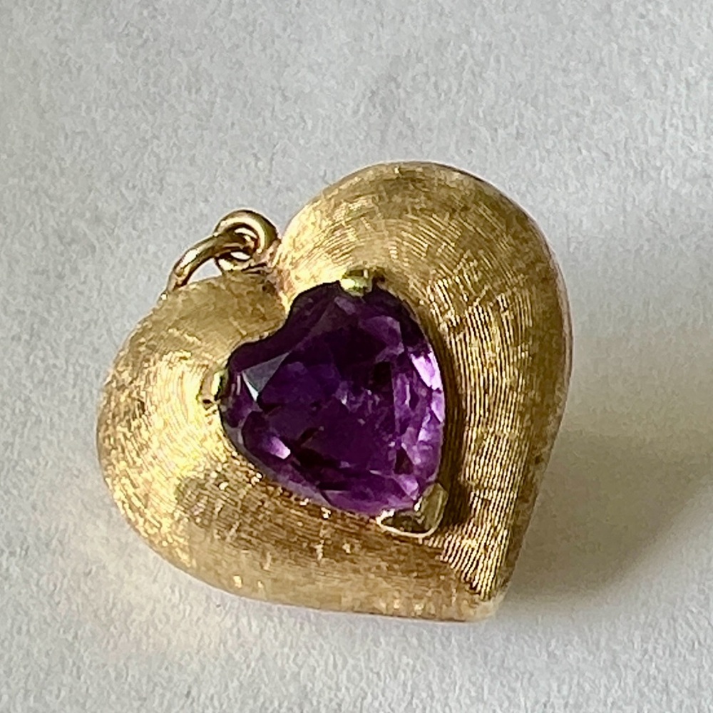 14k gold charm with amethyst Gemstone - Picture 3 of 10